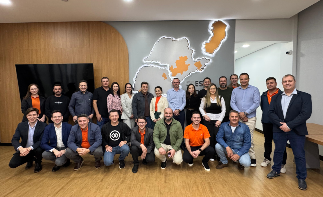Administração Municipal de Pranchita visita Centro Administrativo da Cresol Fronteiras em Real...
