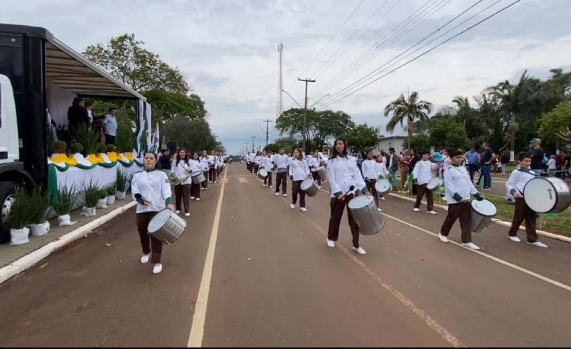 Pranchita celebra o Dia da Independência com grande Desfile Cívico 