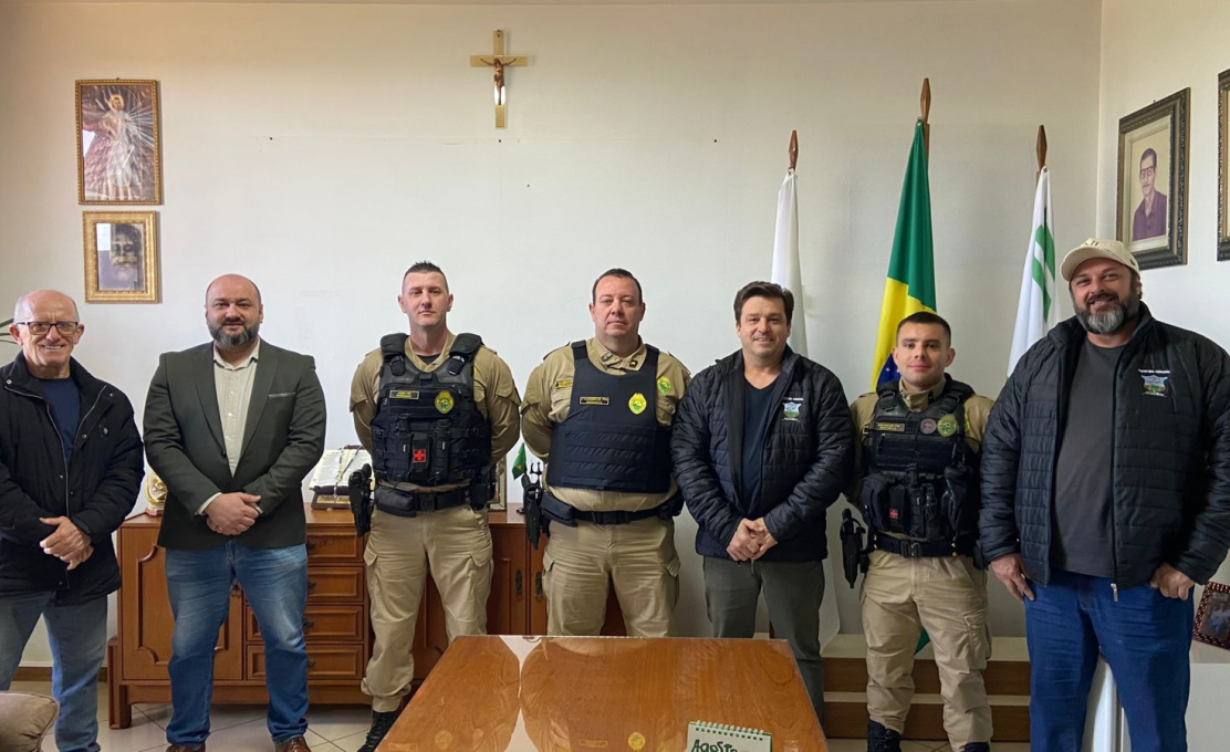 Administração Municipal recebe novo comandante do destacamento da PM de Pranchita