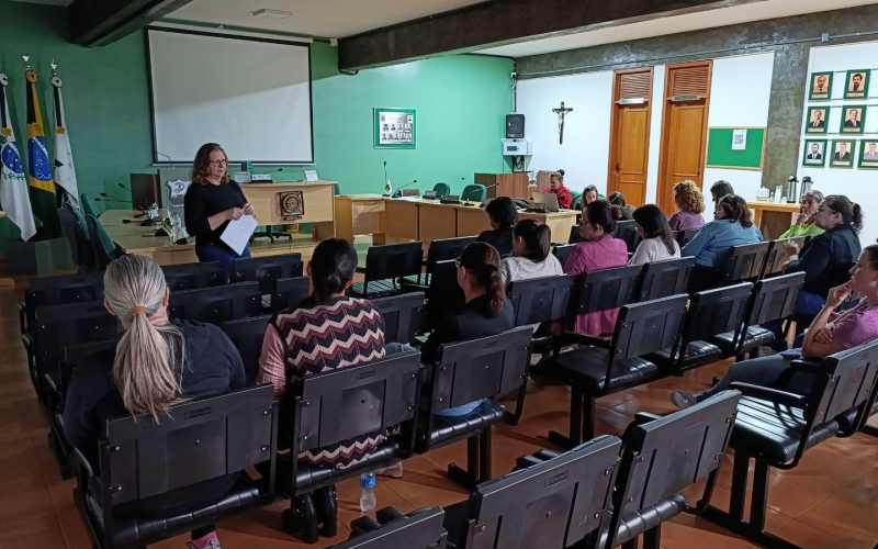 REUNIÃO MARCA POSSE E ORGANIZAÇÃO DO FÓRUM MUNICIPAL DE EDUCAÇÃO DE PRANCHITA